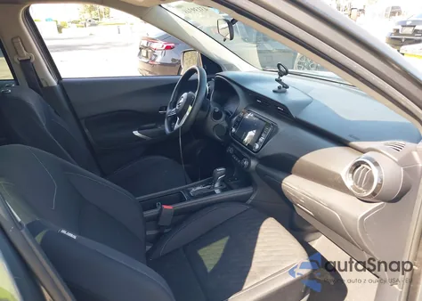 2021 Nissan Kicks Sv Xtronic Cvt from USA, damaged, VIN 3N1CP5CVXML536270